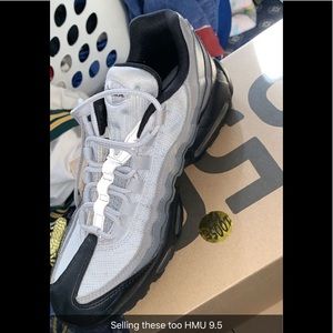 Size 9.5 air max 95